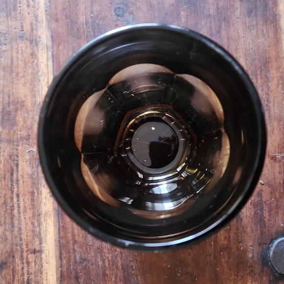 Drinking Glasses. - Picture 5 of 6